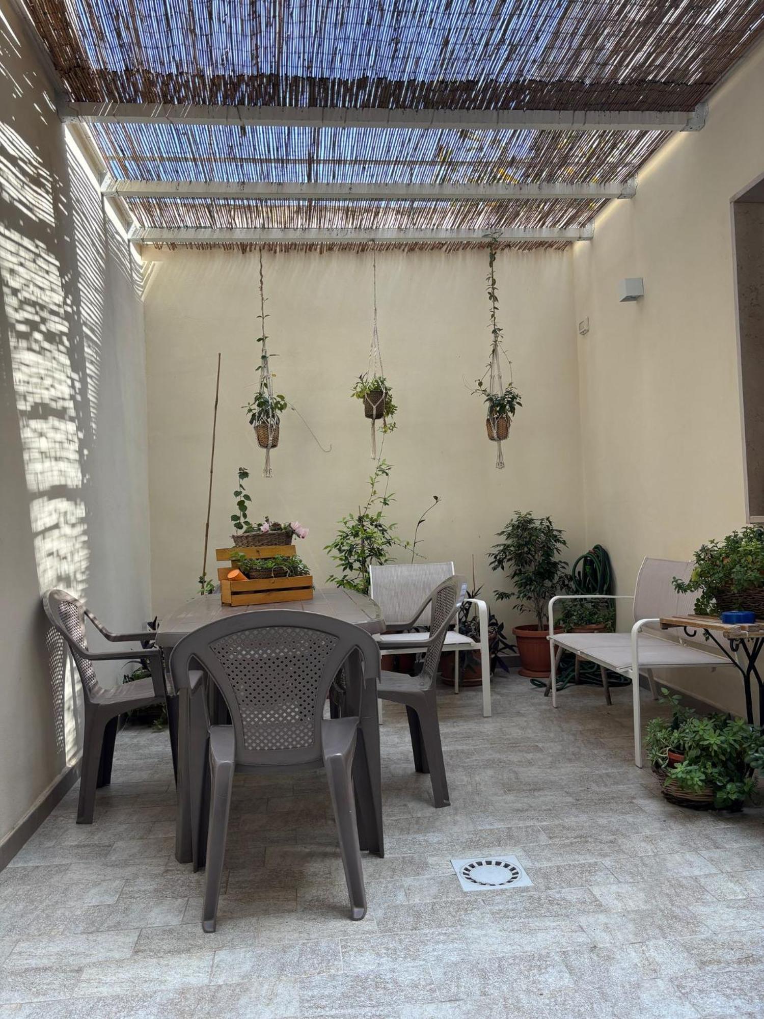 Апартаменти Sweet House Bari Via Sagarriga Visconti 164 Барі Екстер'єр фото